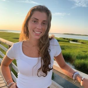 Meet your Posher, Haley